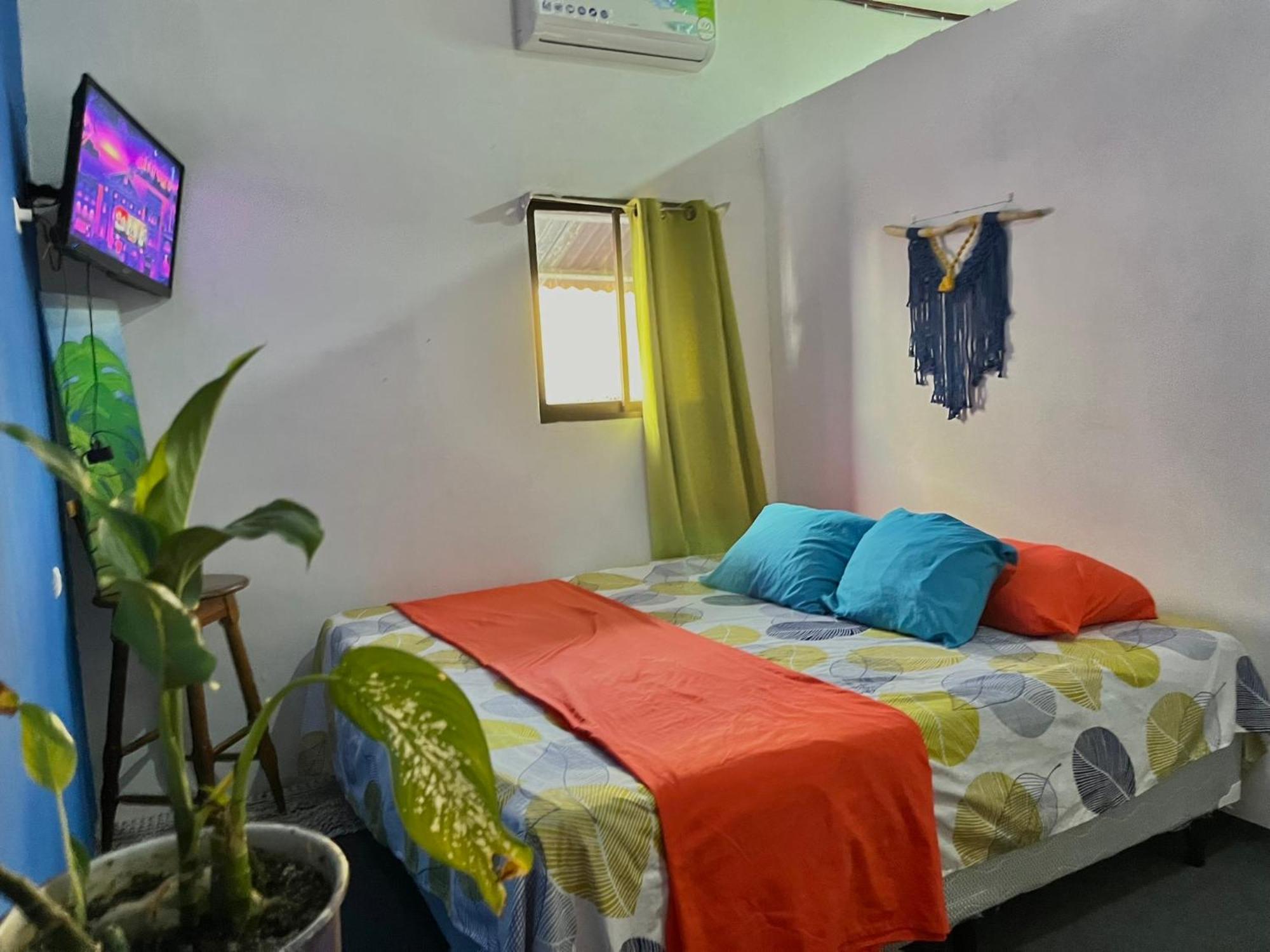 Passifloras Hostel Quepos Extérieur photo