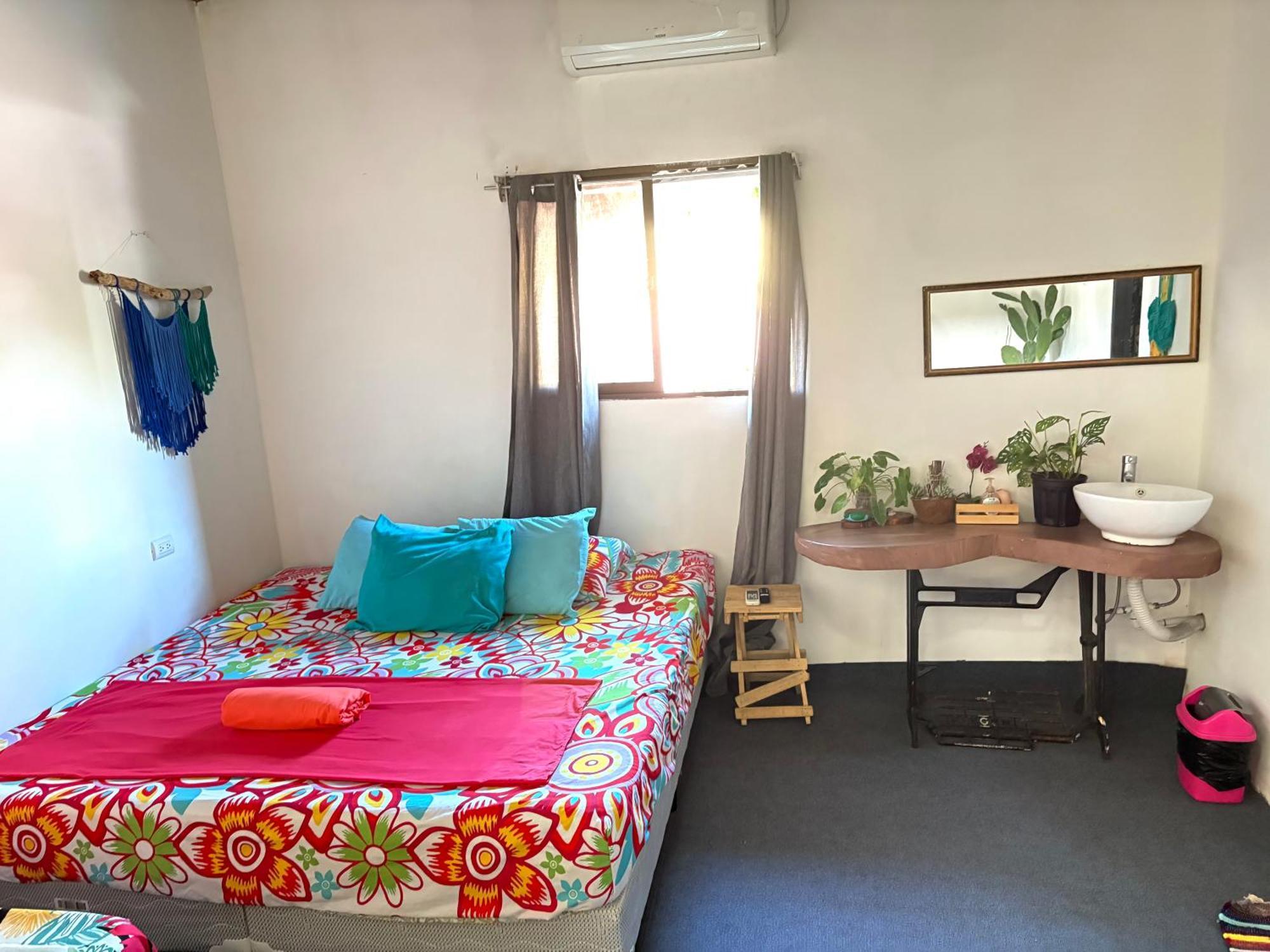 Passifloras Hostel Quepos Extérieur photo